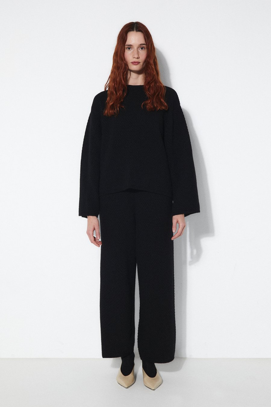 Bell Sweater Black