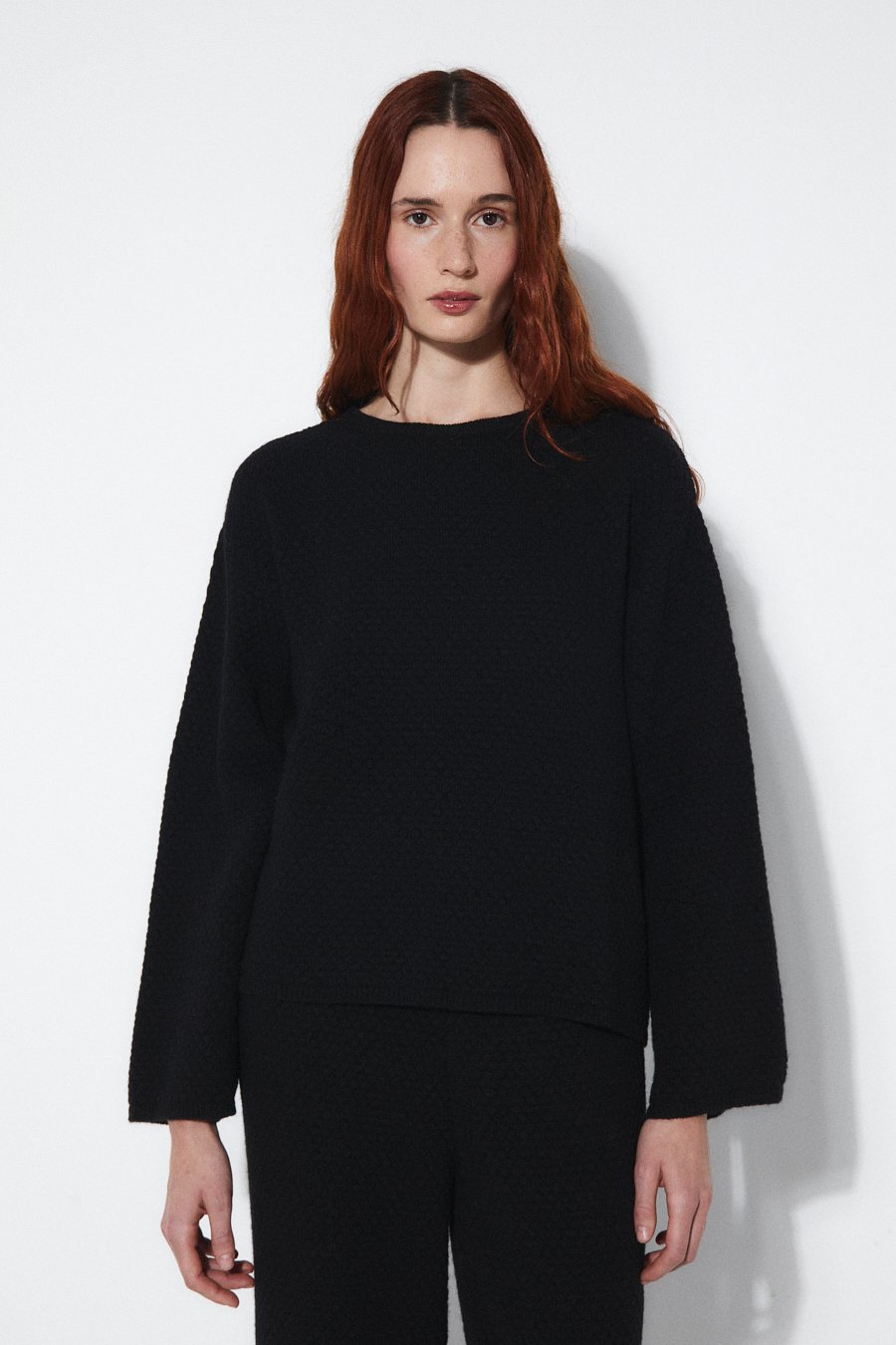 Bell Sweater Black